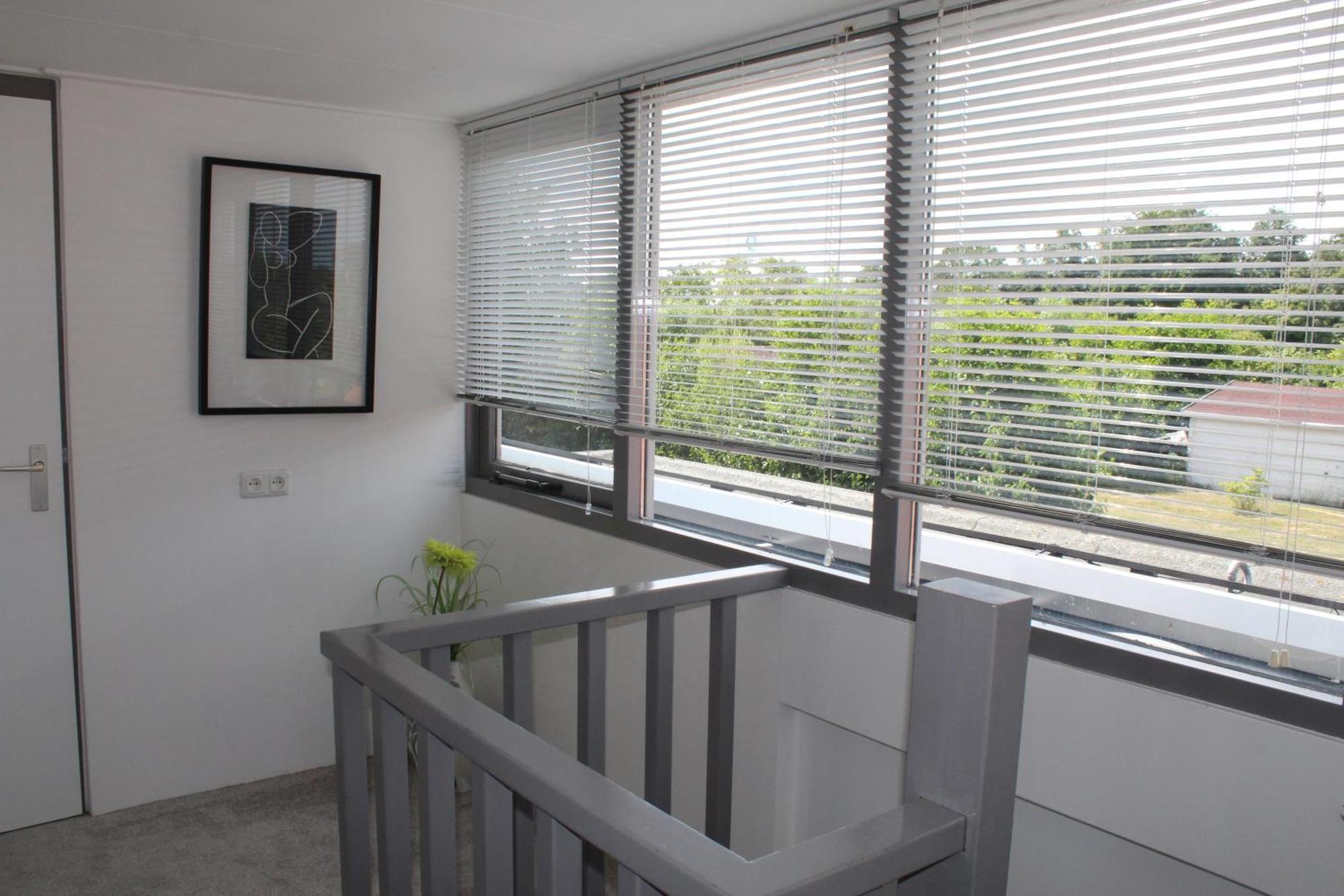 Villa Vrijstaande Ruime Familiewoning Landelijk Gelegen Lewedorp Esterno foto