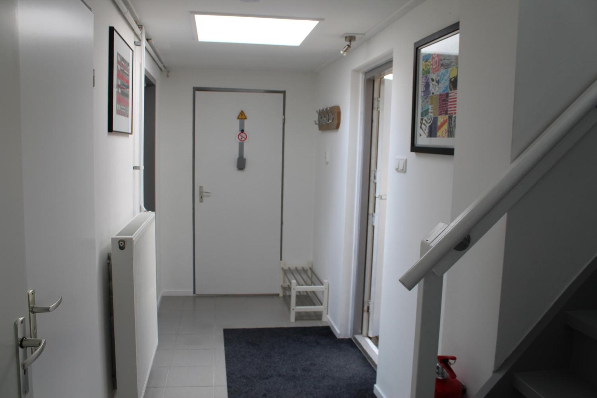 Villa Vrijstaande Ruime Familiewoning Landelijk Gelegen Lewedorp Esterno foto