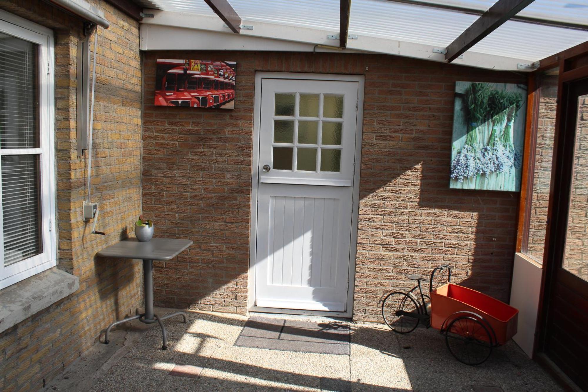 Villa Vrijstaande Ruime Familiewoning Landelijk Gelegen Lewedorp Esterno foto