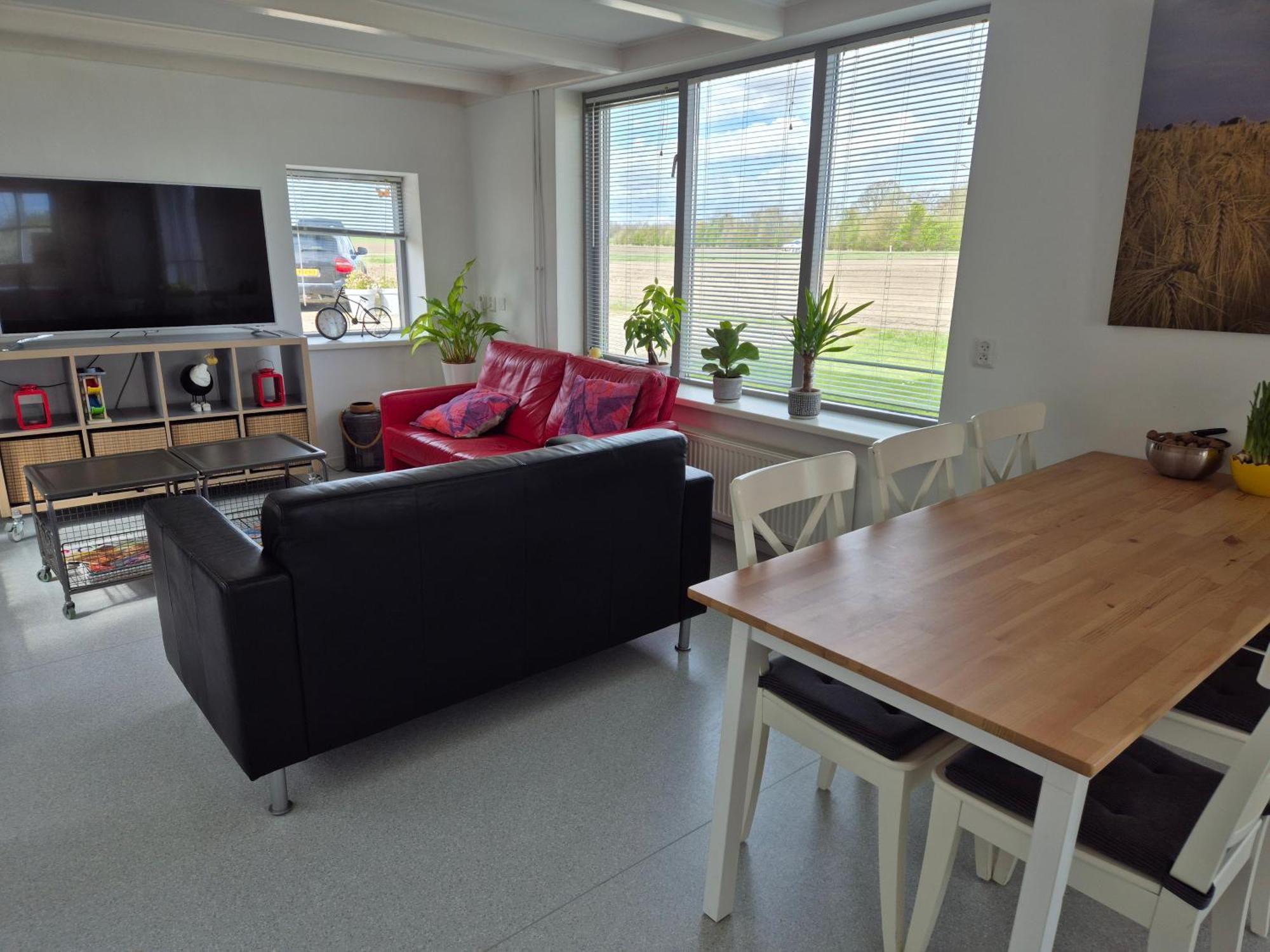 Villa Vrijstaande Ruime Familiewoning Landelijk Gelegen Lewedorp Esterno foto
