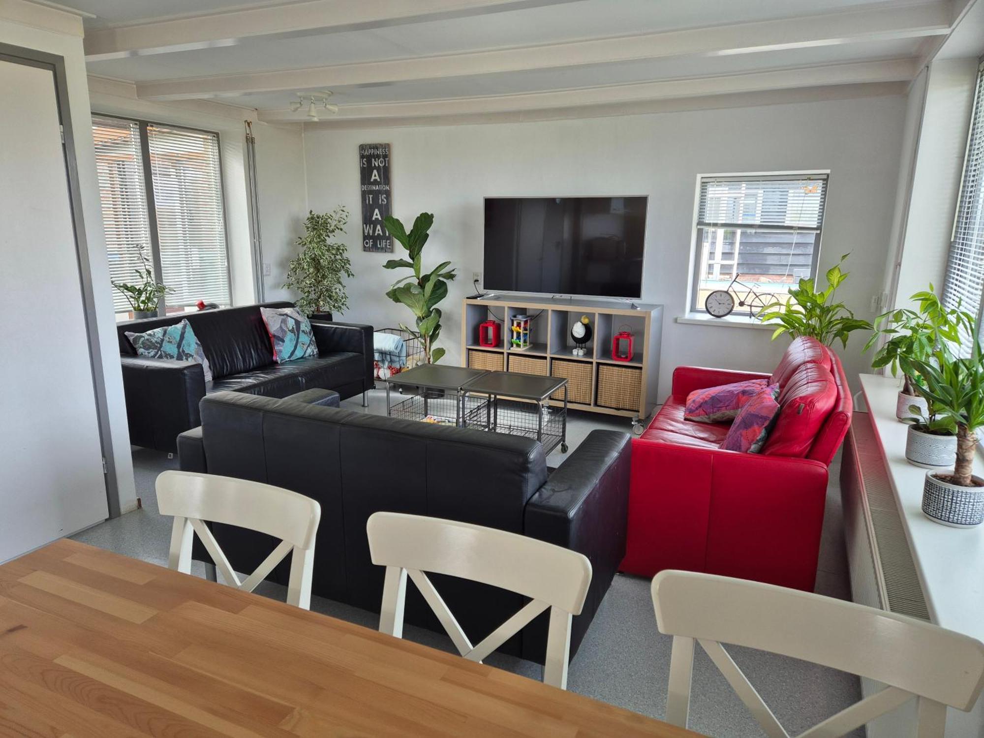 Villa Vrijstaande Ruime Familiewoning Landelijk Gelegen Lewedorp Esterno foto