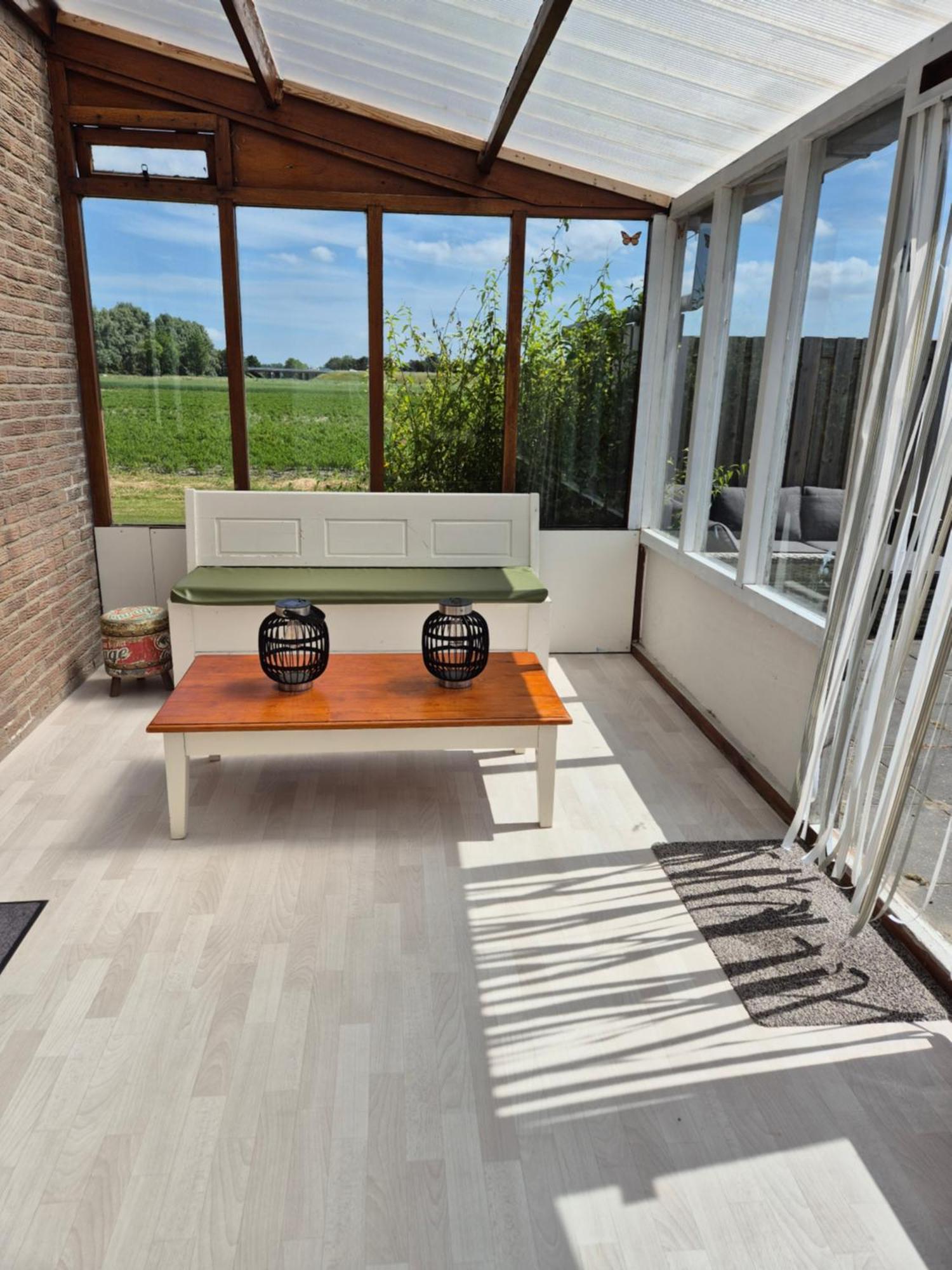 Villa Vrijstaande Ruime Familiewoning Landelijk Gelegen Lewedorp Esterno foto